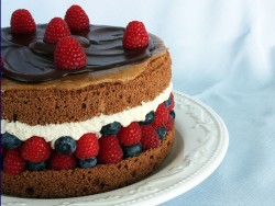 Raspberry and blueberry cake