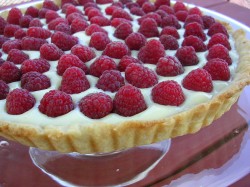 Raspberry cake