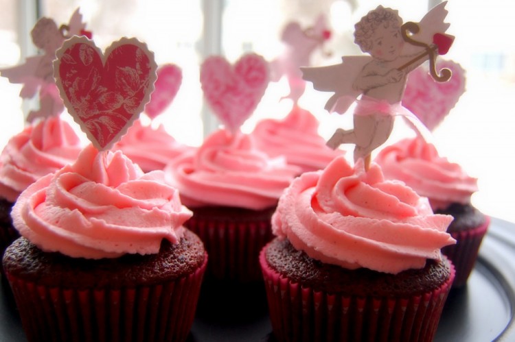 Red velvet cupcake with  pink frosting