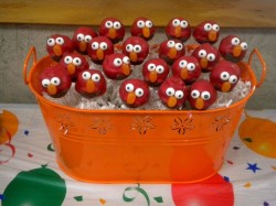 Birthday Elmo cake pops