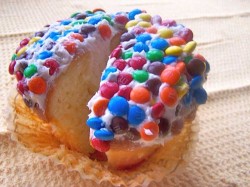 Candie’s crumbs cupcake