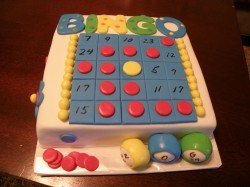 Fondant cake bingo