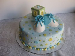 Pretty baby shower cake