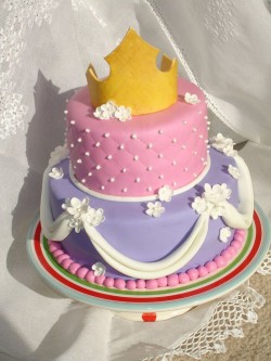 Princess cake with flowers crown