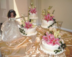 Quinceanera cake with fresh flowers