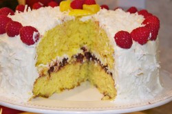 Raspberry and lemon cake