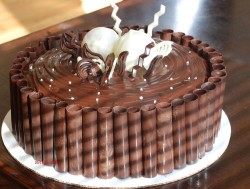 Round chocolate cake