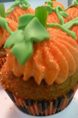 Cute pumpkin cupcake