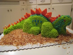 Dragon shape cake