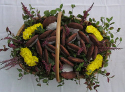 Basket with honey cookies – mushrooms :)
(2015 September )