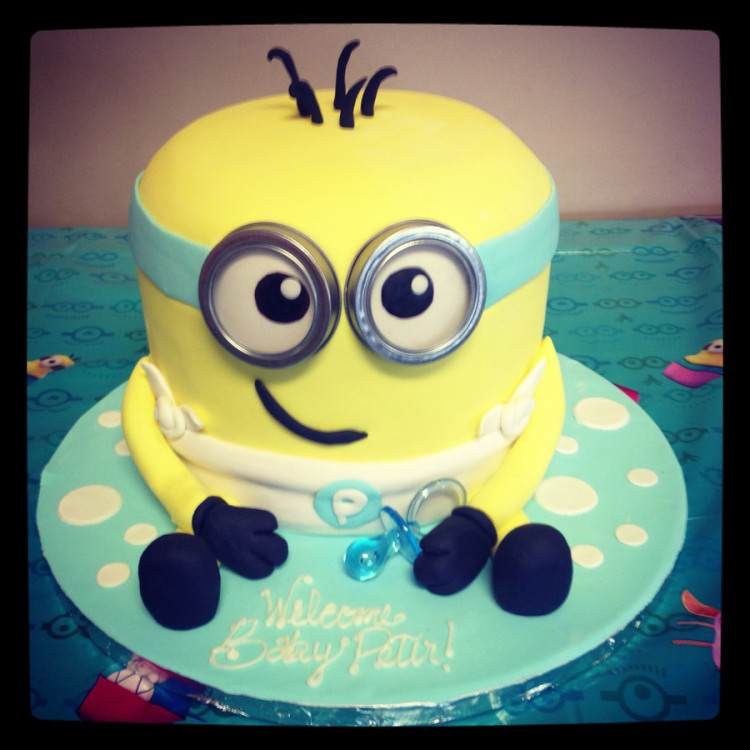 Baby shower cake – Minion