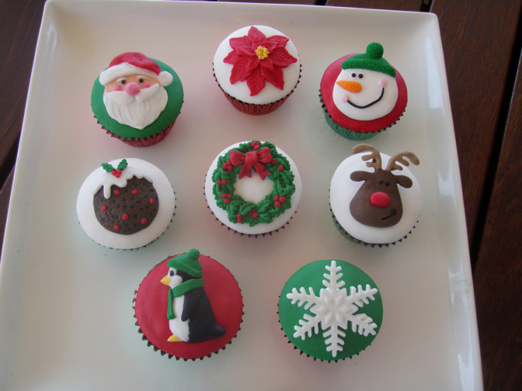 Crazy Christmas cupcakes