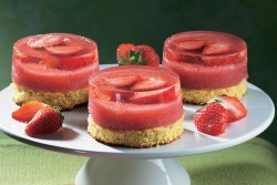 Mini strawberry cake