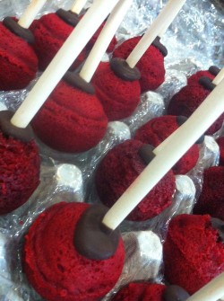 Red velvet Birthday cake pops