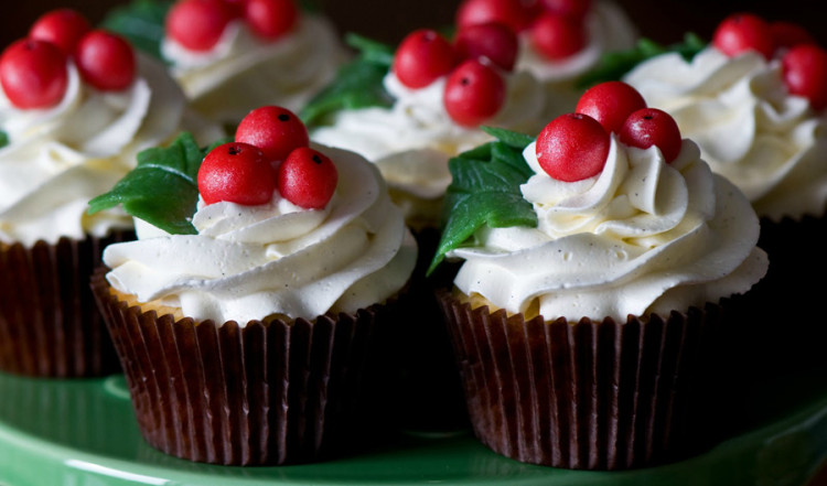 Sweet Christmas cupcakes