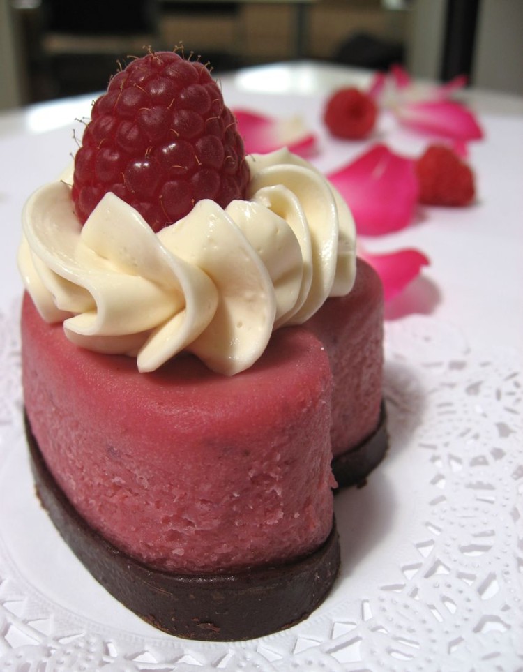 Raspberry cheese cake