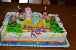 3td Birthday cake with Dora