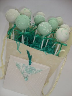 Beautiful Wedding cake pops