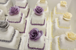 Mini wedding cakes