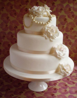 Vintage anniversary wedding cakes