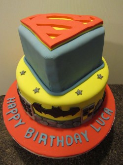 Batman and Superman cake