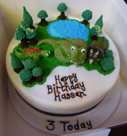 Round cake with dragon