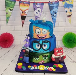 3 tiers Birthday cake