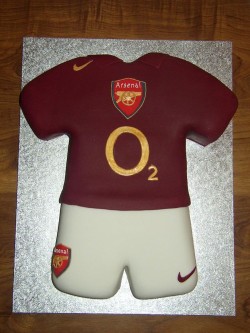 Arsenal Footbal cake