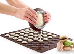 French Macaroon Baking Set