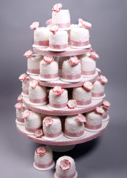 Mini cakes tower