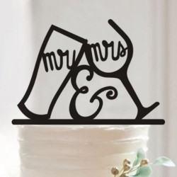 Mr and Mrs Wine Glass Cake Topper