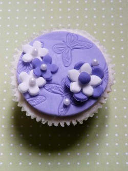 Violet wedding cupcake