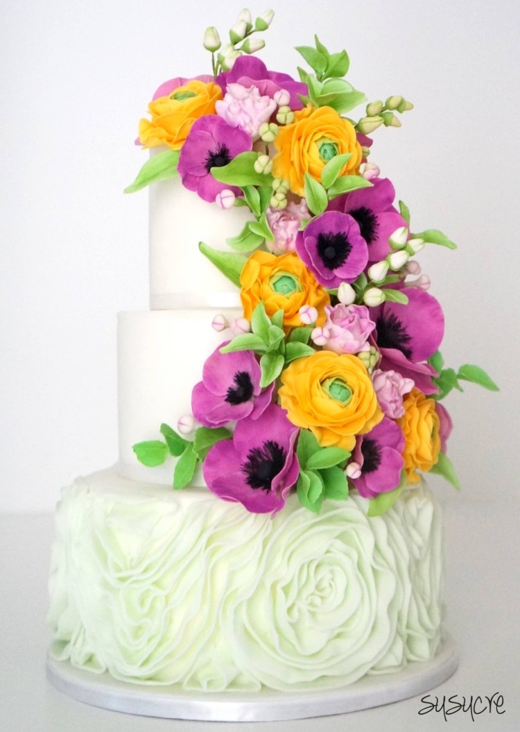 Garden Flower Wedding Cake