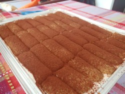 Tiramisu Cake