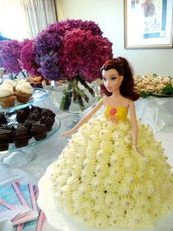 Yellow Barbie cake