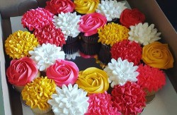 Cupcake Wreath