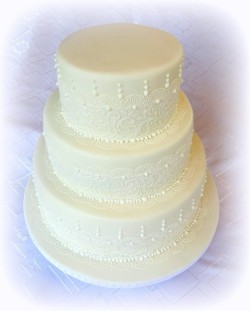 Elegant Wedding Cake