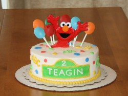 Elmo and Baloons Cake