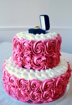 Engagement Cake With Roses