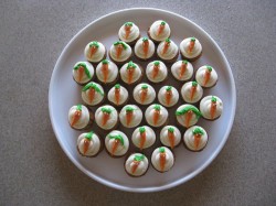 Cute Carrot Cupcakes