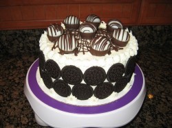 Oreo Cake with Chocolate Decorations