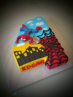 Spiderman Birthday Cake