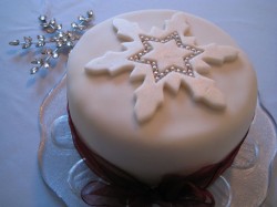 Cake with Snowflake