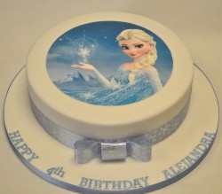 Cute Elsa Cake