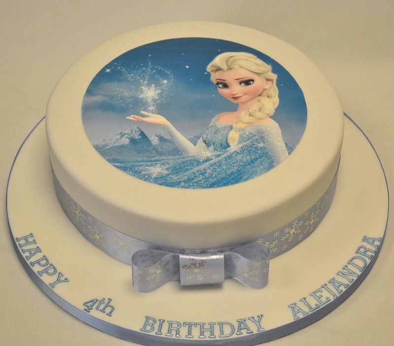 Cute Elsa Cake