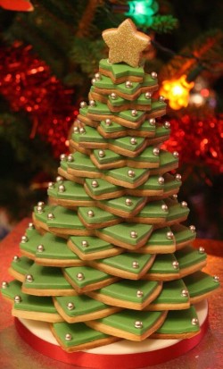 Gingerbread Christmas Tree