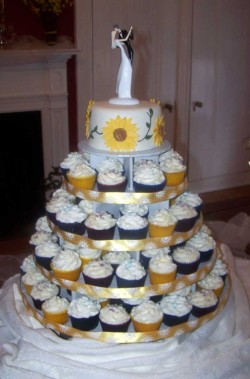 Perfect Weddings Cupcakes