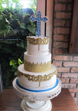 Cute Communion Cake